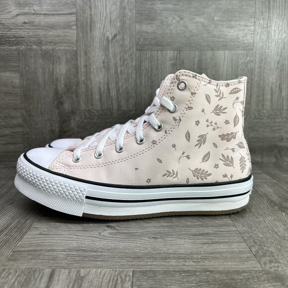 Converse CTAS Lift Youth Size 6/Women 7.5 Light Pink Hightop Shoes - Picture 2 of 8